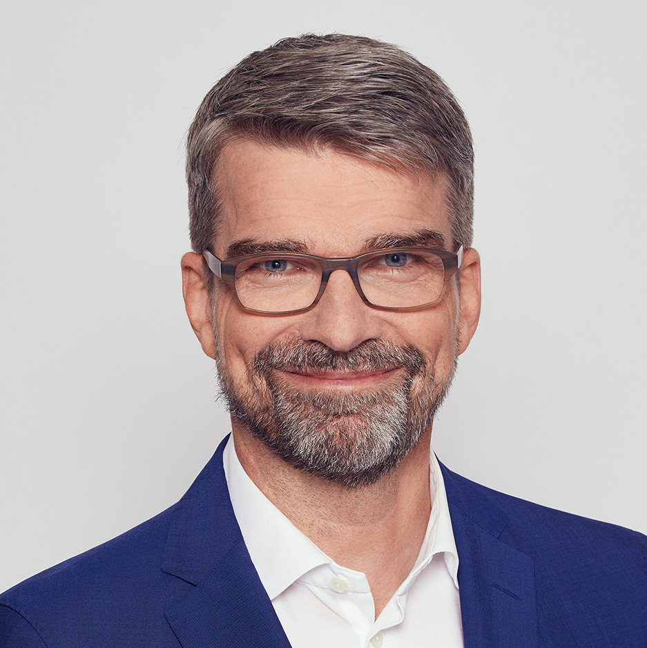 Jörg B