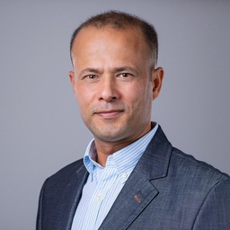 Mahmoud R.